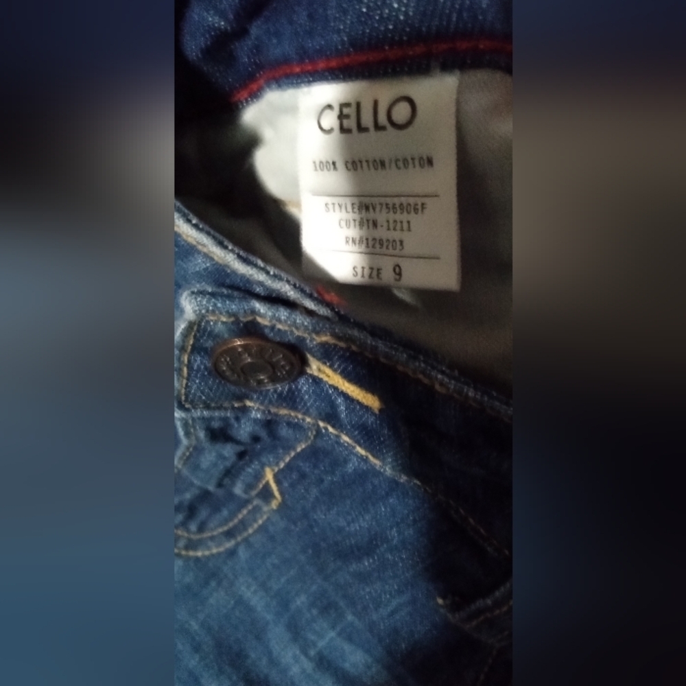 Cello embroidered paints, size 9. - Picture 3 of 6